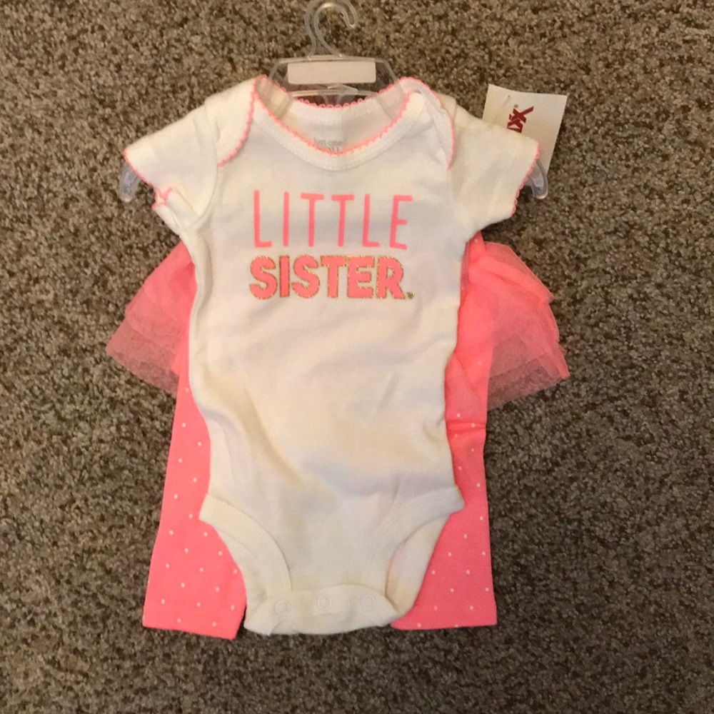 Newborn girls - Picture 1 of 1